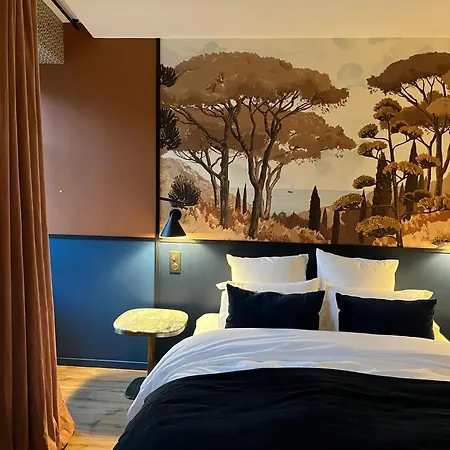 Et Meuble De Tourisme